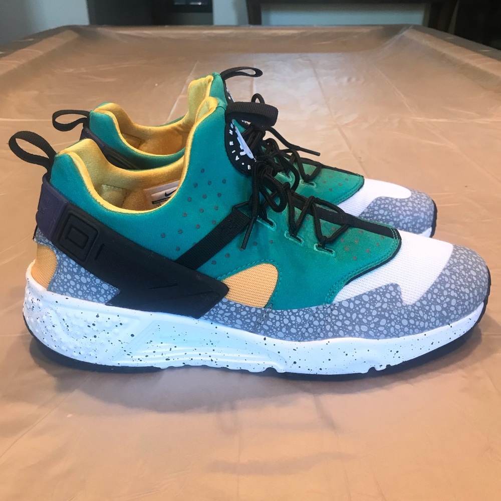 Nike Air Huarache Utility Safari